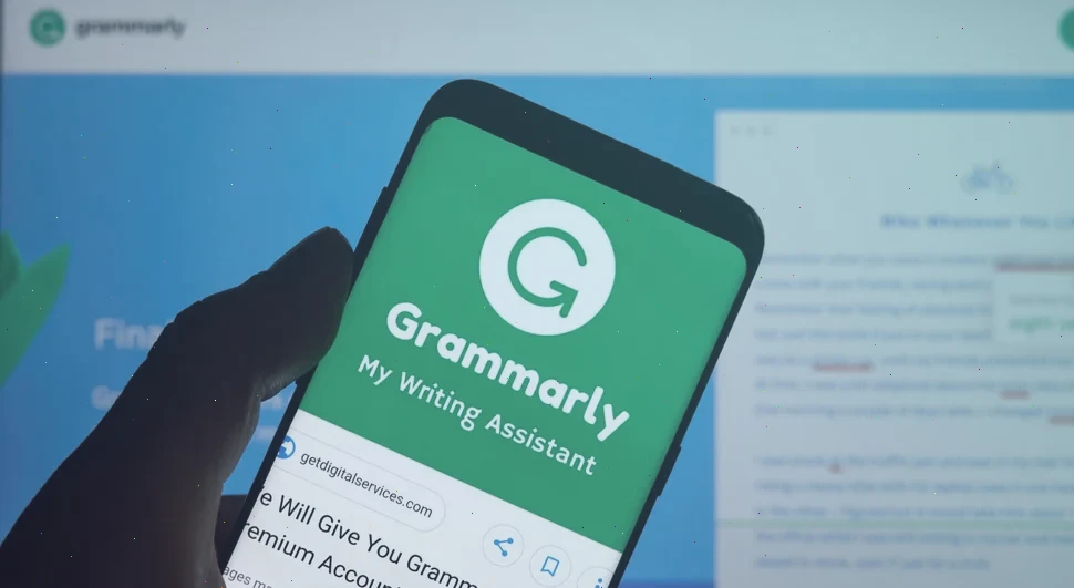 GrammarlyGO